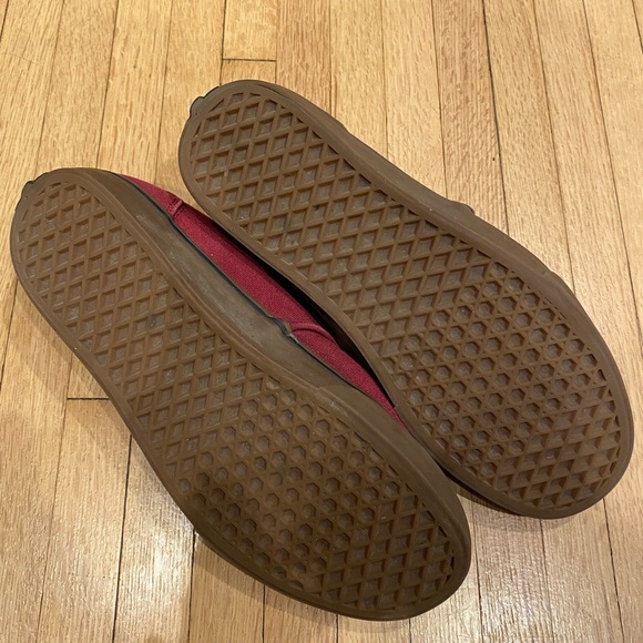 Maroon gum sole vans - Picture 2 of 3